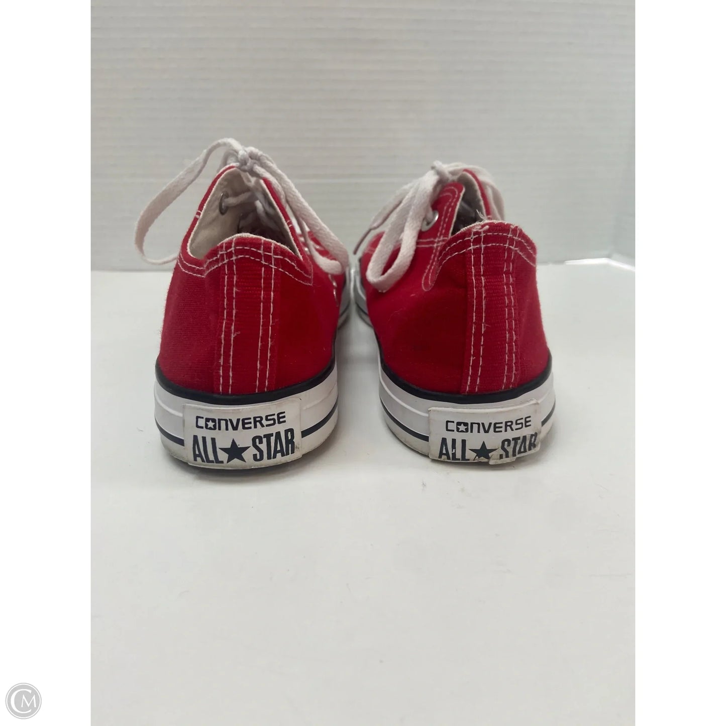 Shoes Sneakers By Converse In Red, Size: 9