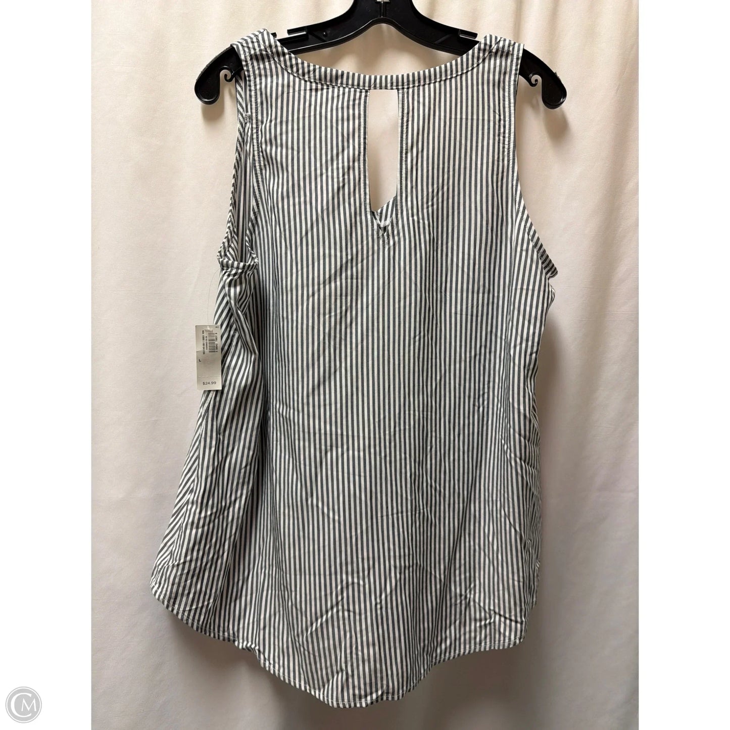 Top Sleeveless By Old Navy In Grey & White, Size: L