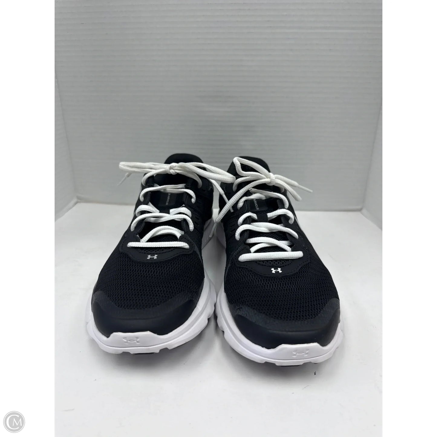 Shoes Athletic By Under Armour In Black, Size: 9.5