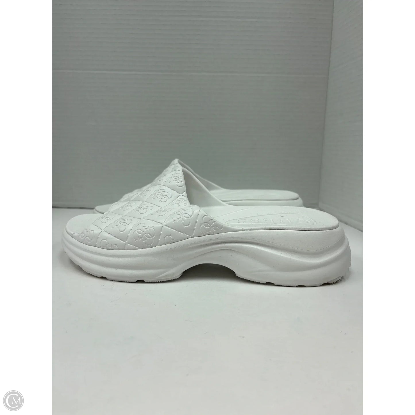 Sandals Heels Wedge By Guess In White, Size: 9