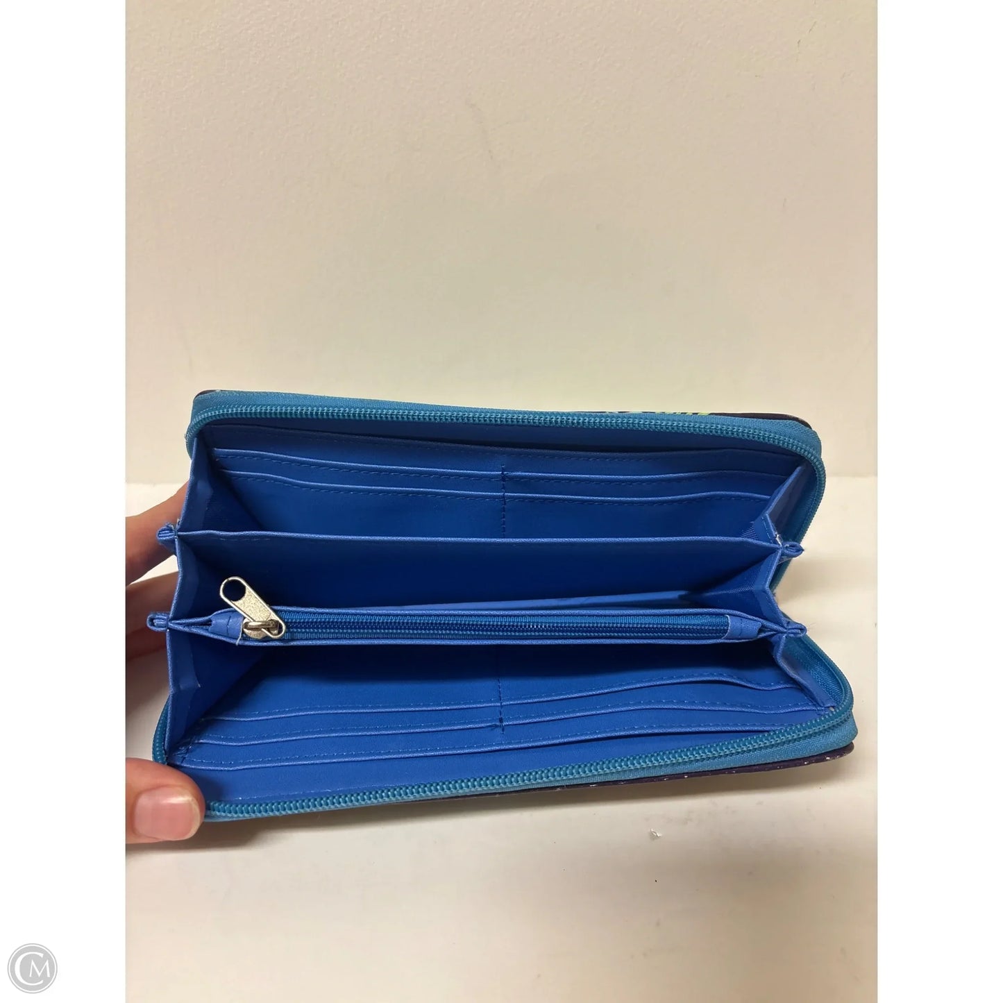 Wallet By Clothes Mentor, Size: Large