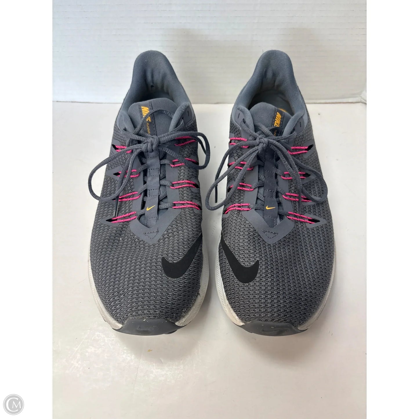 Shoes Athletic By Nike In Grey, Size: 9.5