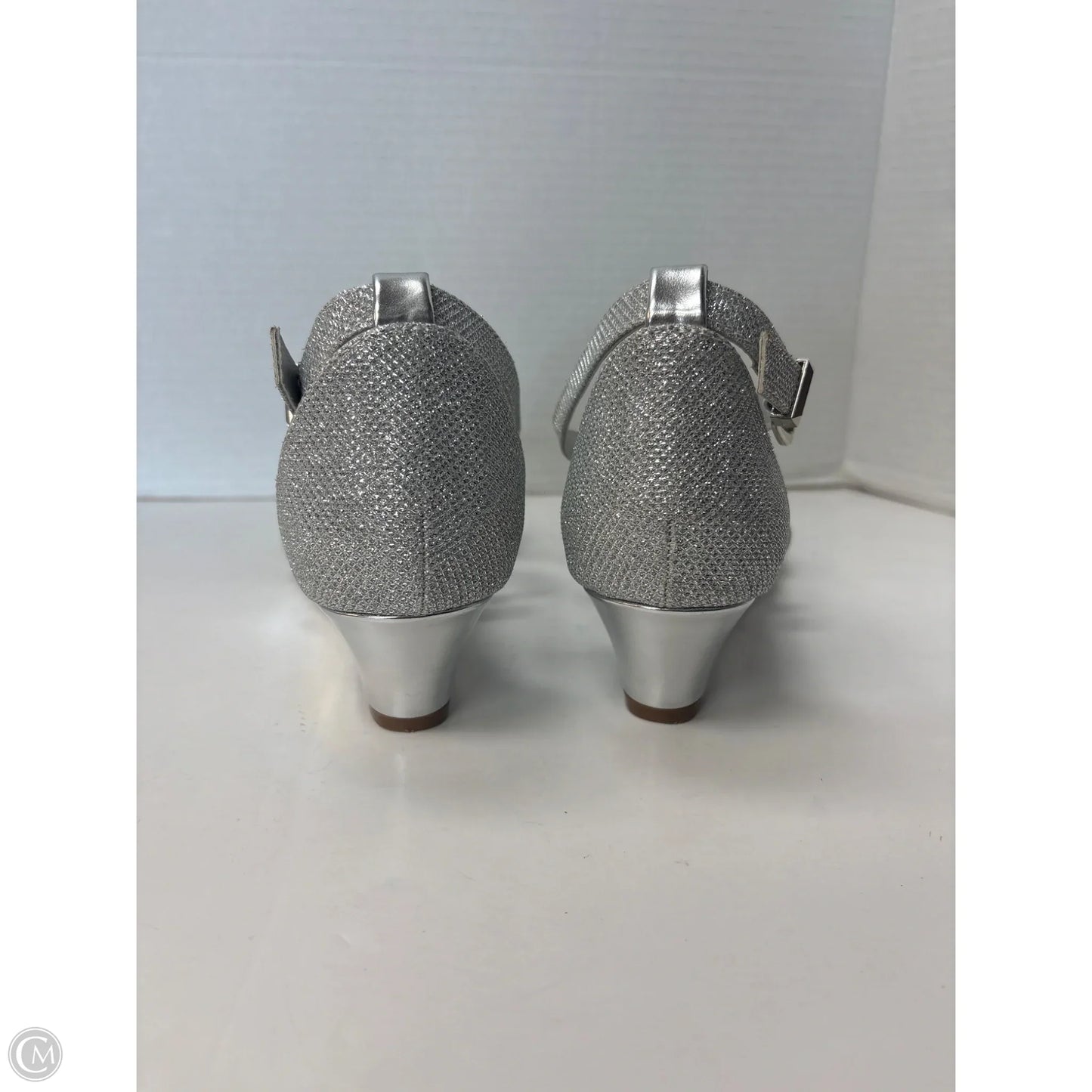 Sandals Heels Kitten By Dream Pairs In Silver, Size: 9