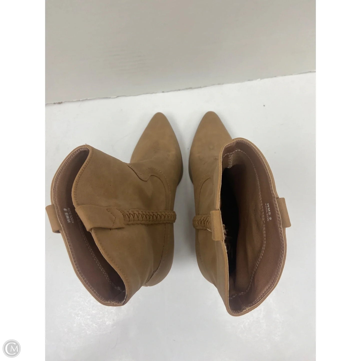Boots Ankle Heels By Dolce Vita In Brown, Size: 9