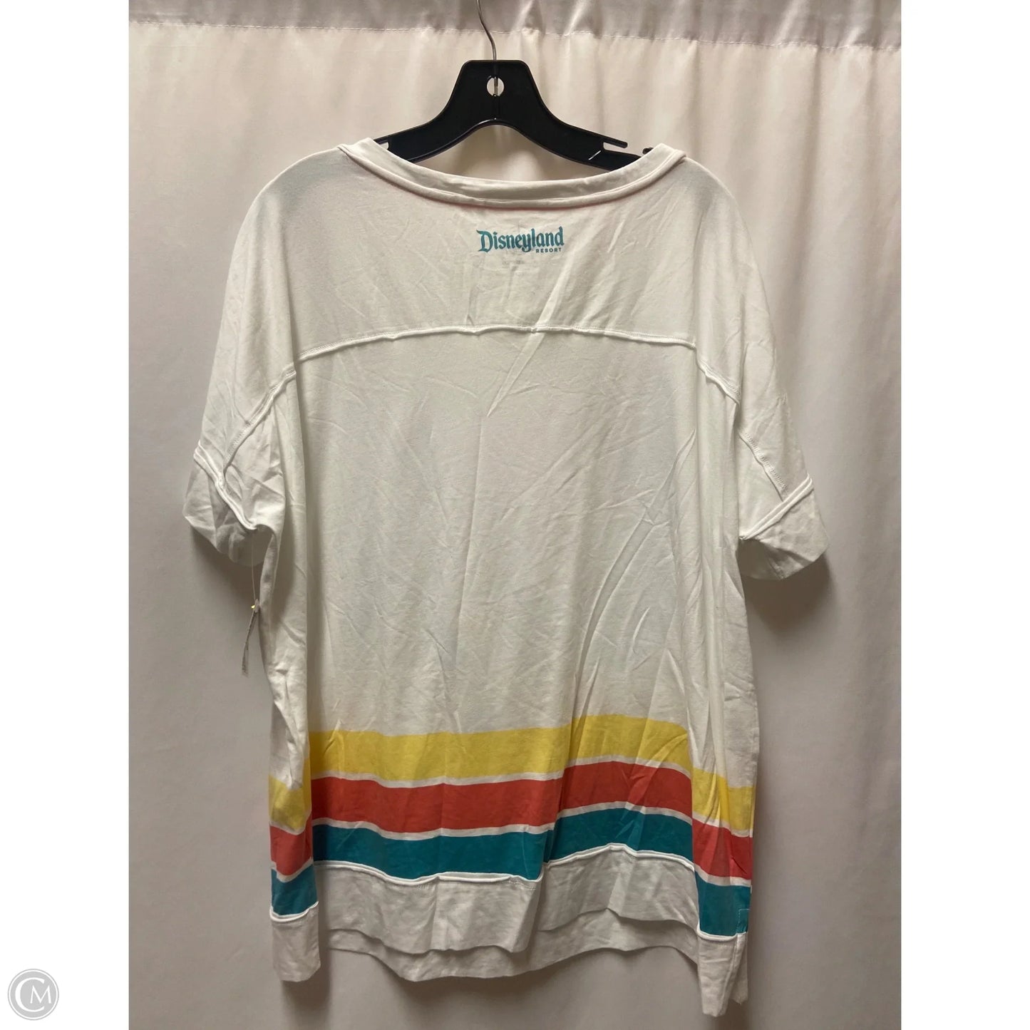 Top Short Sleeve By Disney In White, Size: Xl