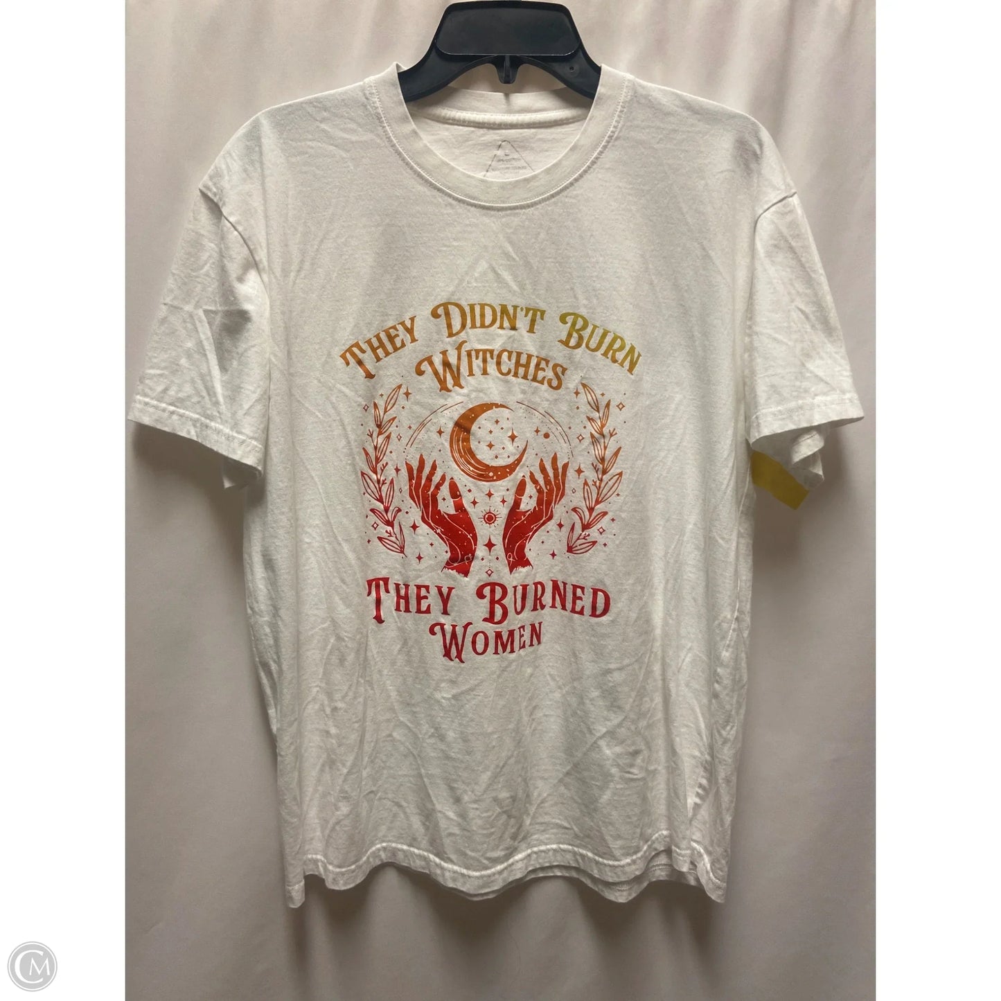 Top Short Sleeve By Clothes Mentor In White, Size: L