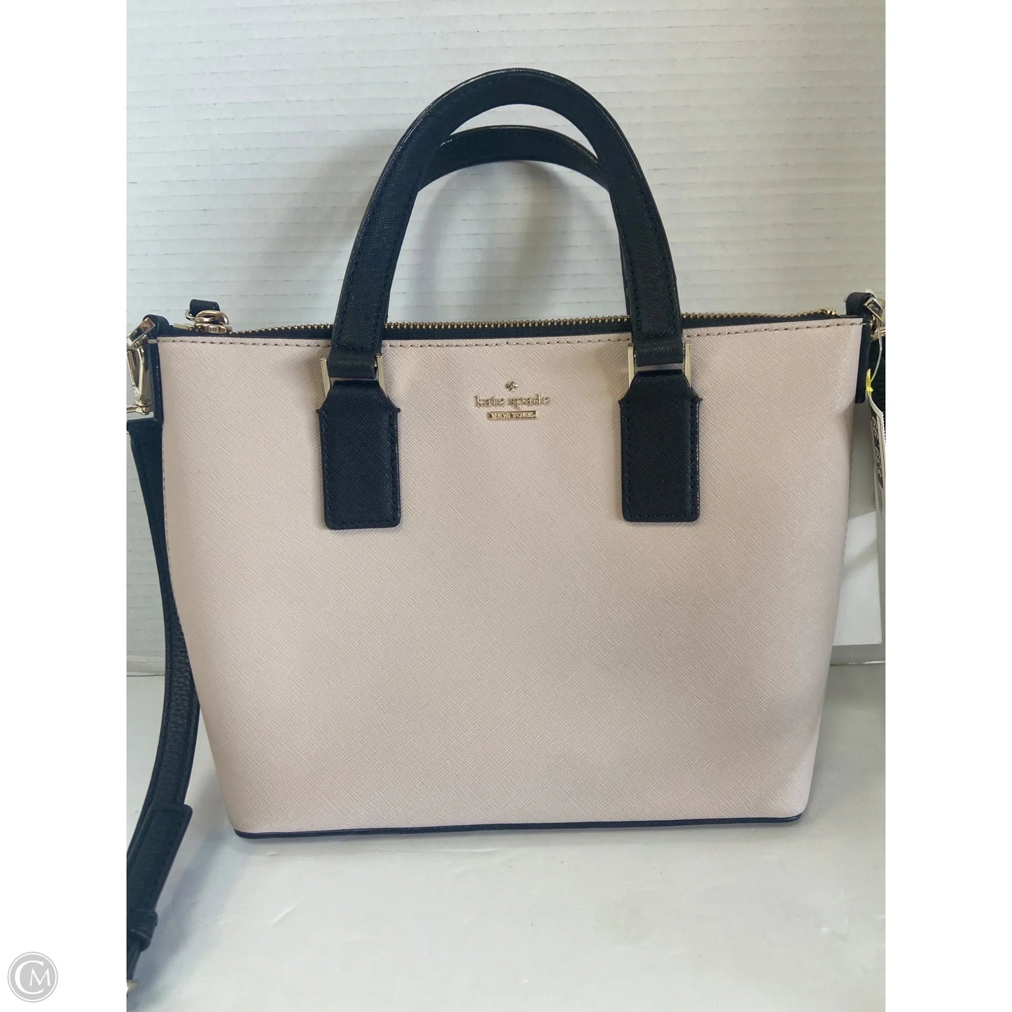 Crossbody Designer By Kate Spade, Size: Medium