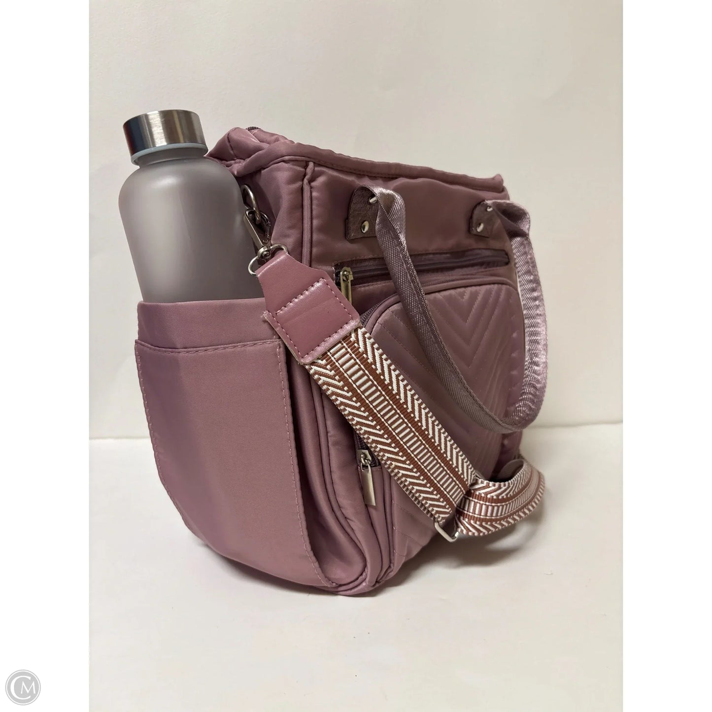 Crossbody By Clothes Mentor, Size: Medium