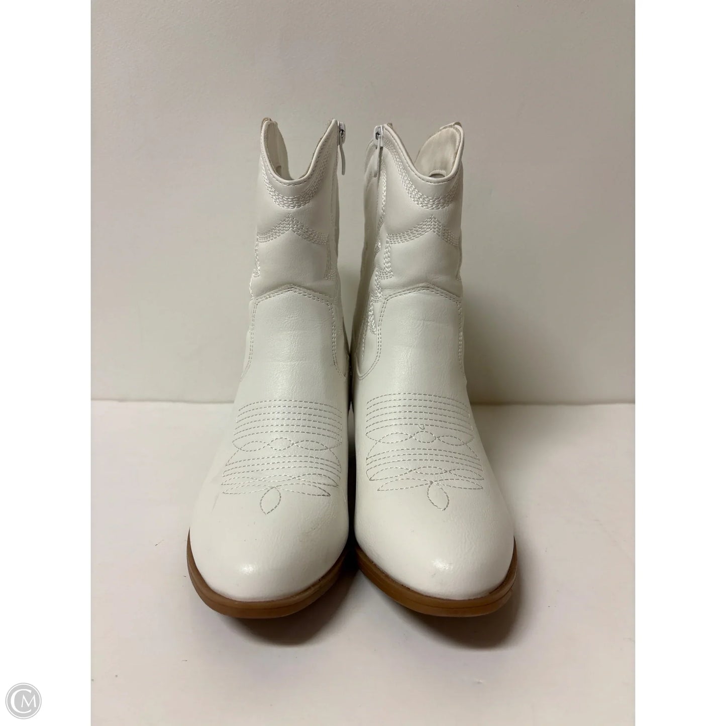 Boots Western By Clothes Mentor In White, Size: 8