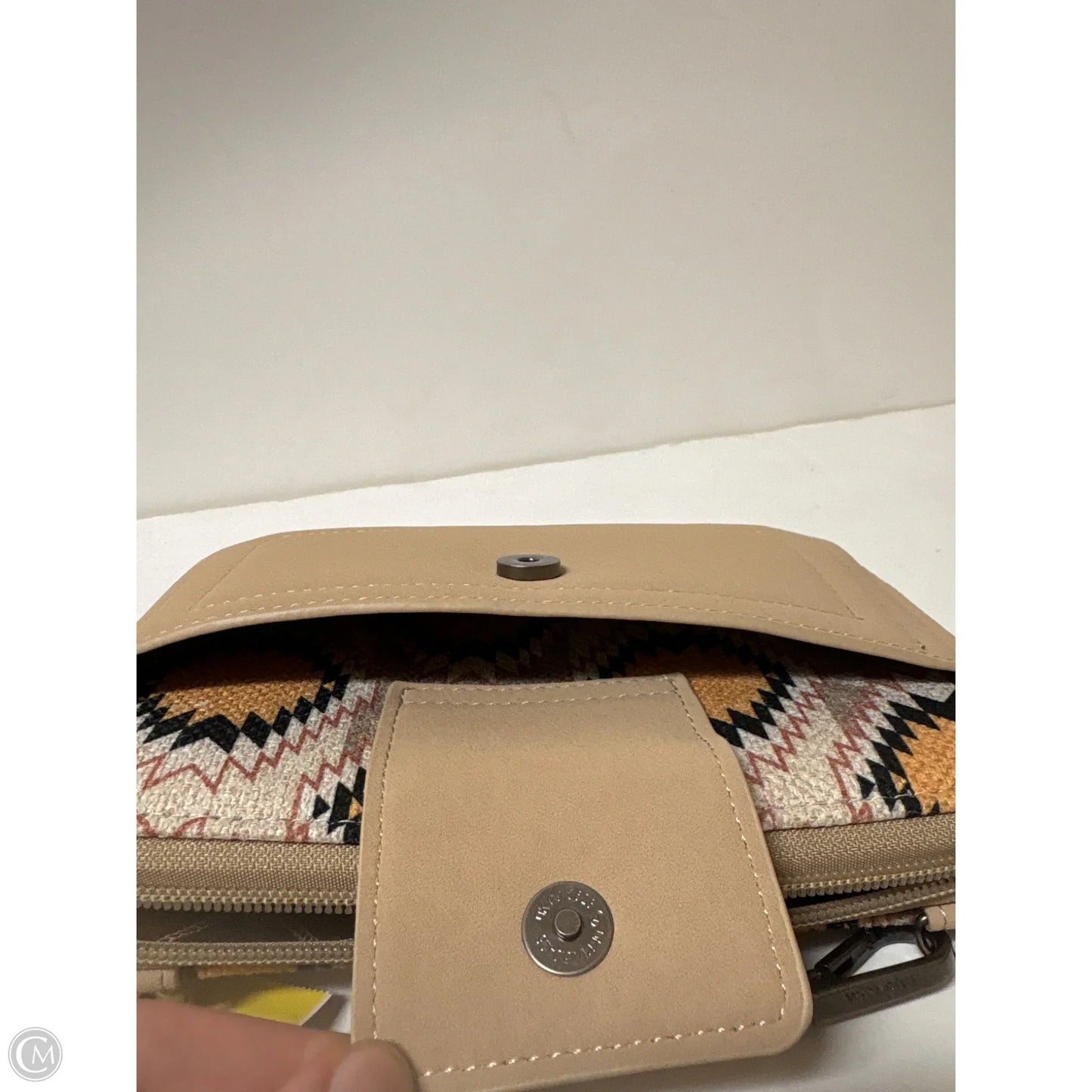 Crossbody By Wrangler, Size: Large