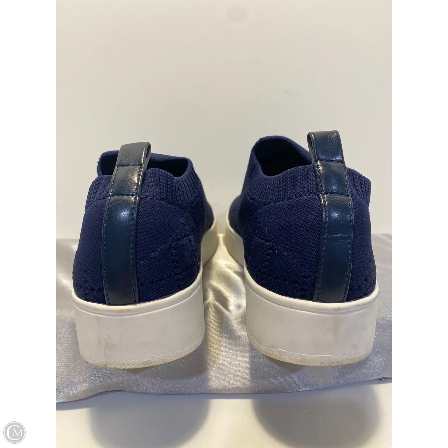 Shoes Sneakers By Steve Madden In Navy, Size: 9