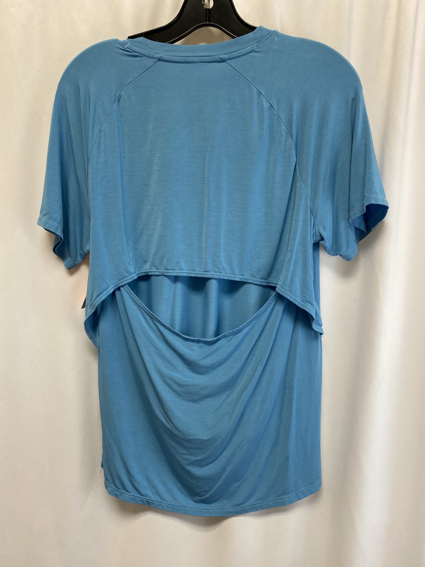 Athletic Top Short Sleeve By Under Armour  Size: Sp