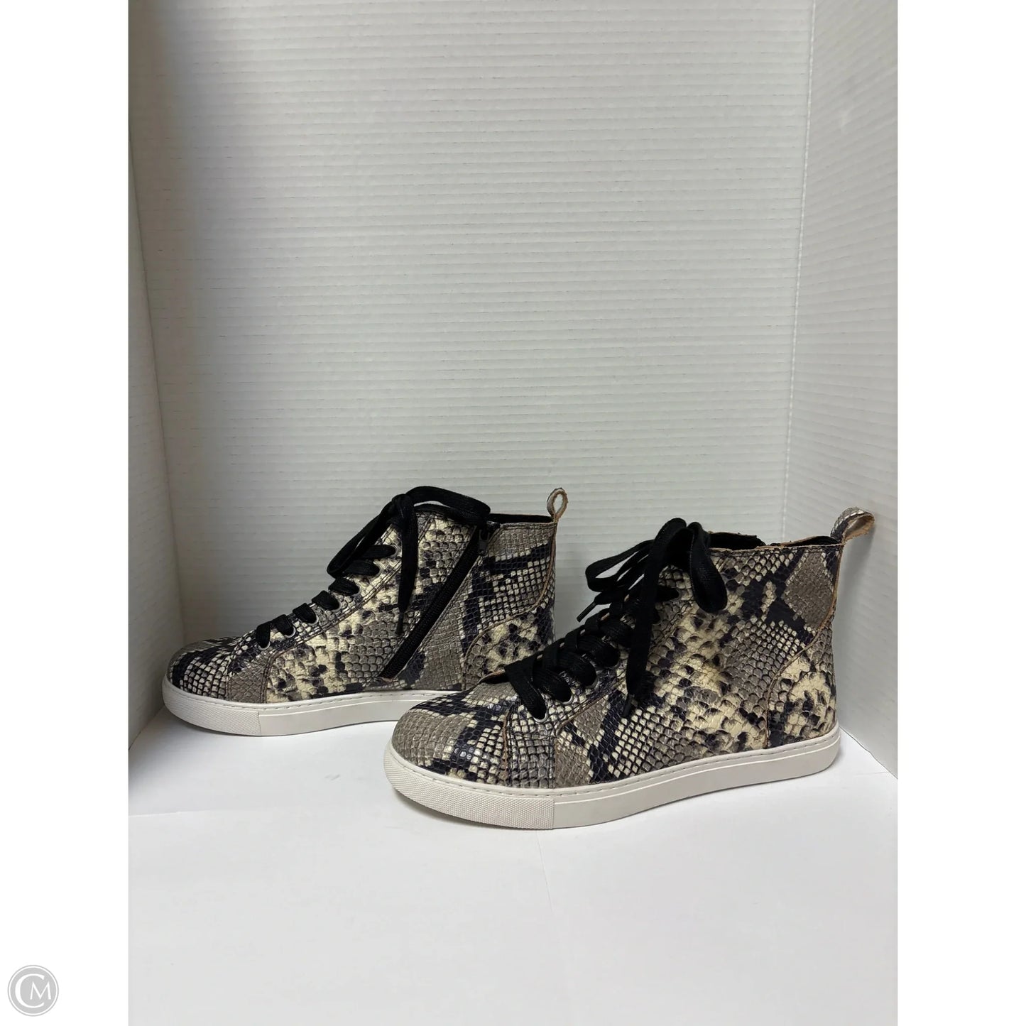 Shoes Sneakers By Maurices In Snakeskin Print, Size: 10
