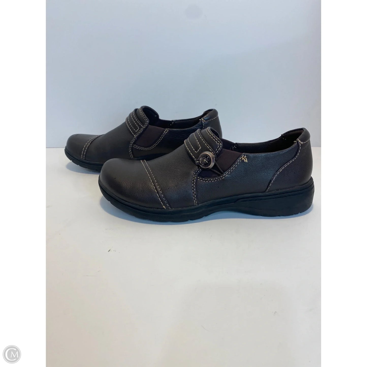 Shoes Flats By Clarks In Brown: Size 8