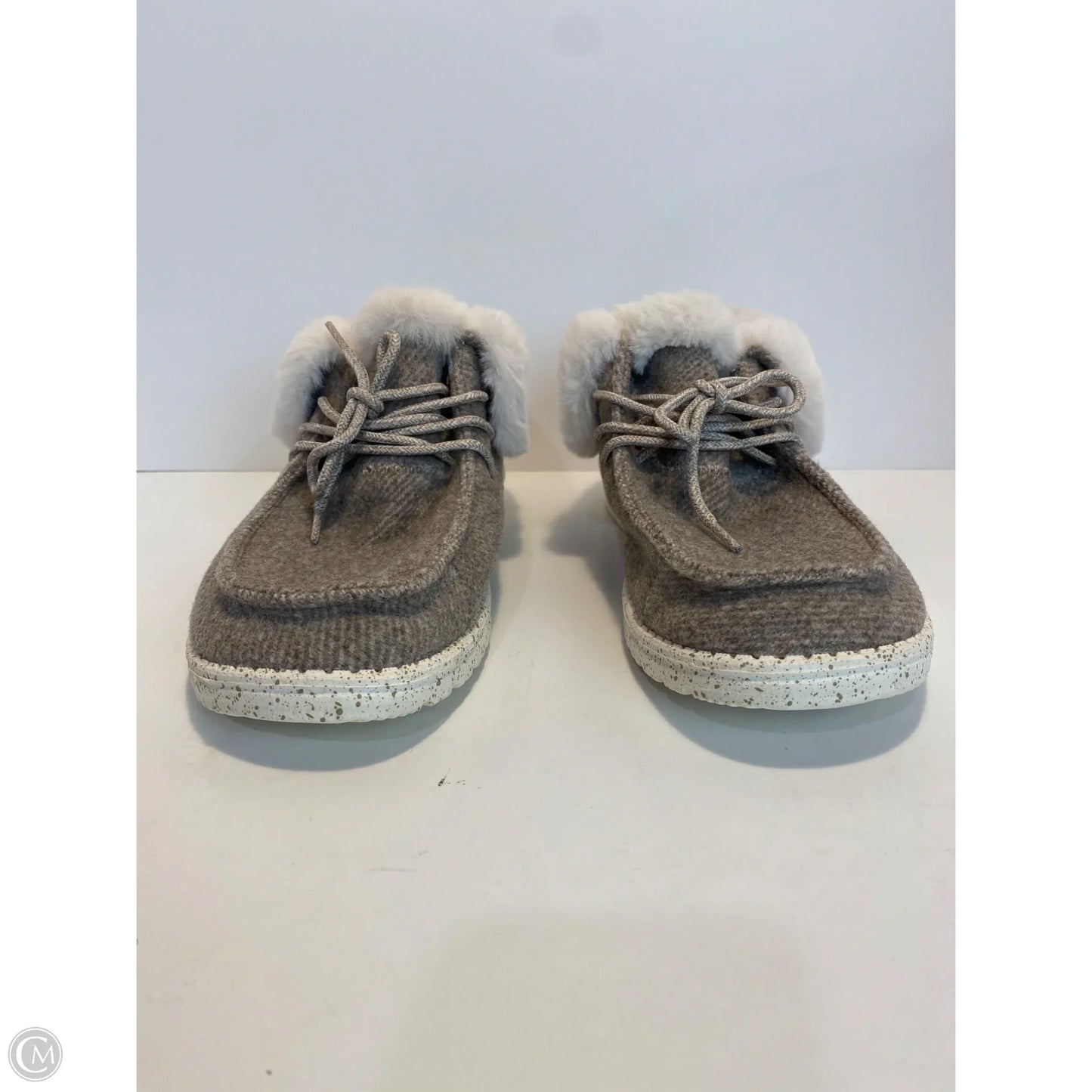 Shoes Flats By Hey Dude In Grey, Size: 10