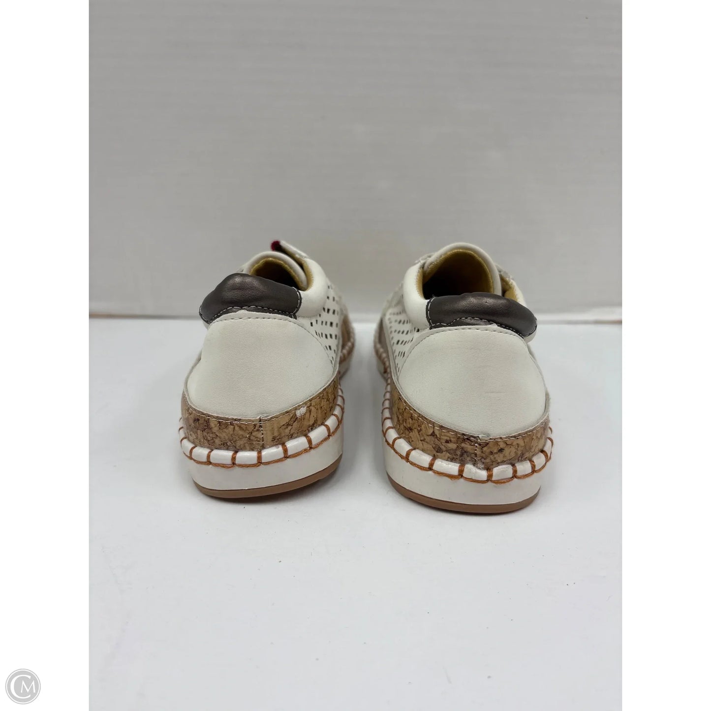 Shoes Flats By Shore In White, Size: 8