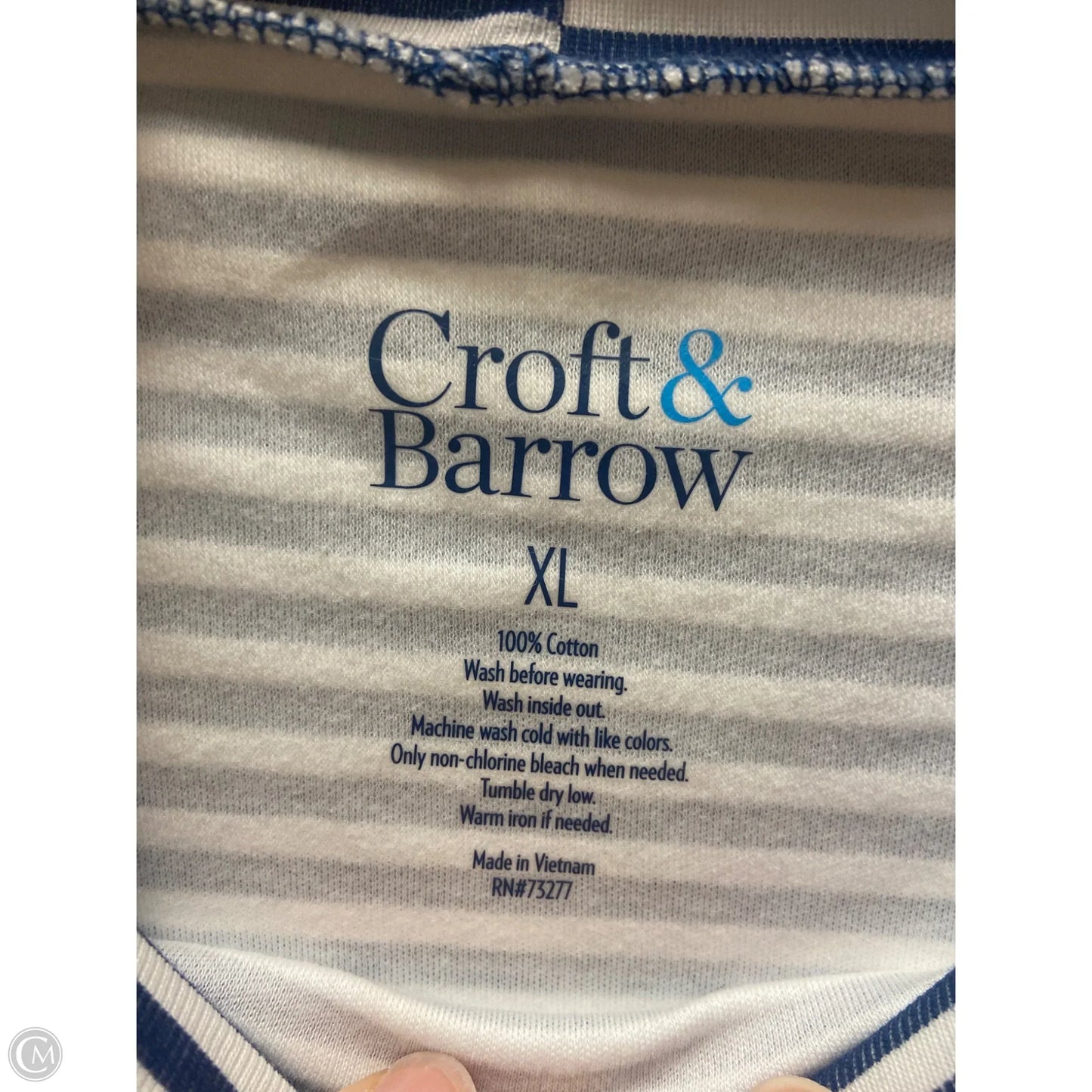 Top Long Sleeve By Croft And Barrow In Blue, Size: Xl