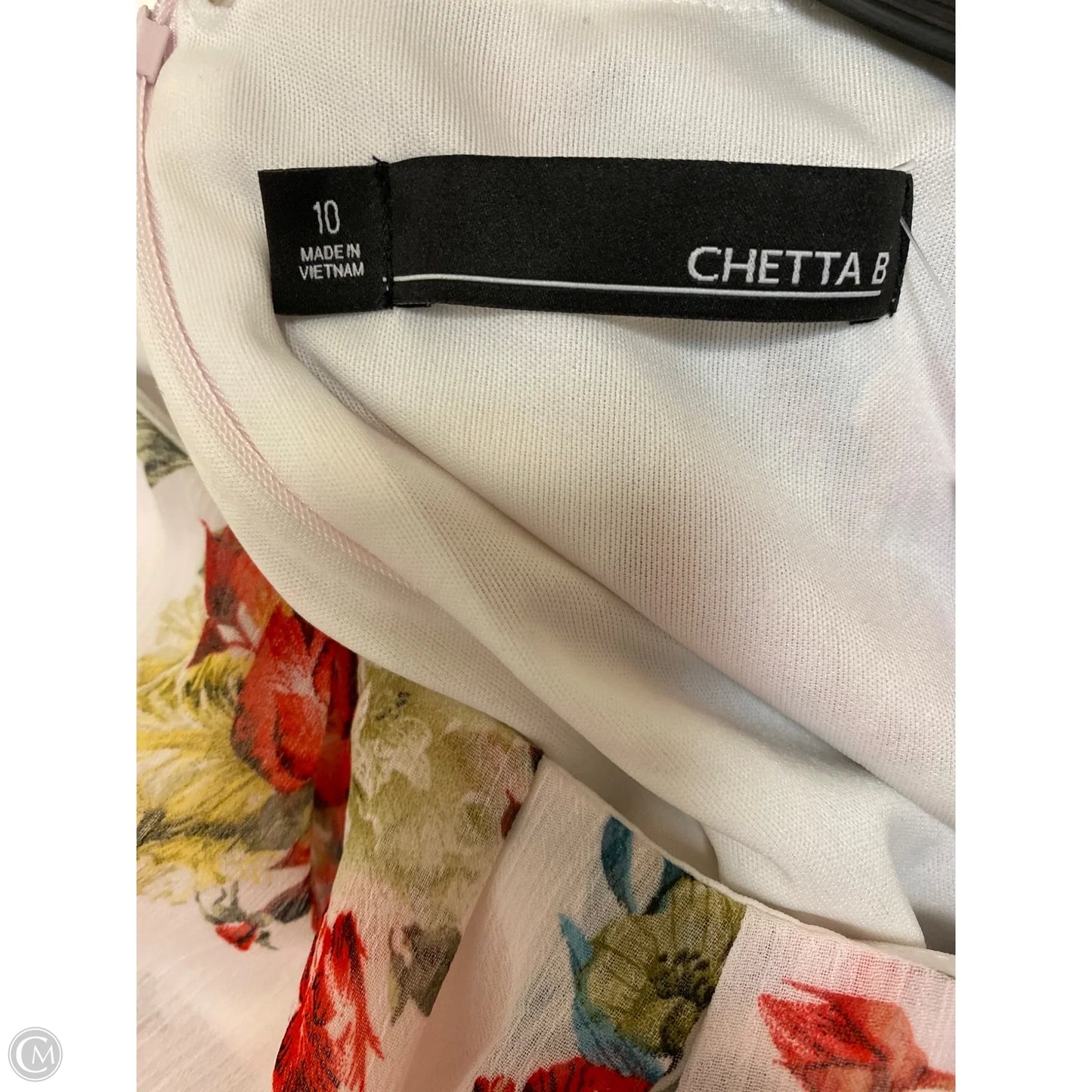 Dress Casual Midi By Clothes Mentor In White, Size: M