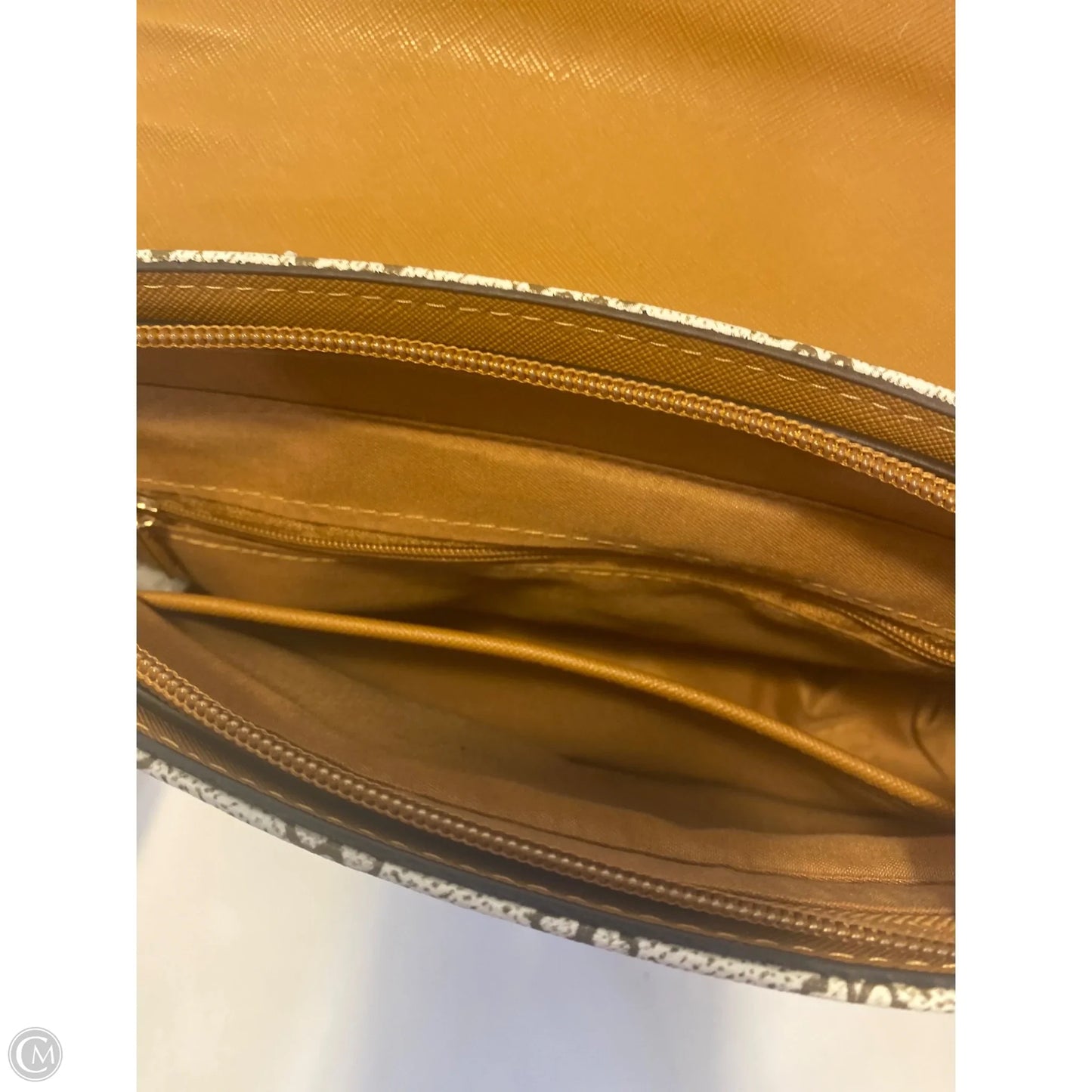 Crossbody By Clothes Mentor, Size: Medium
