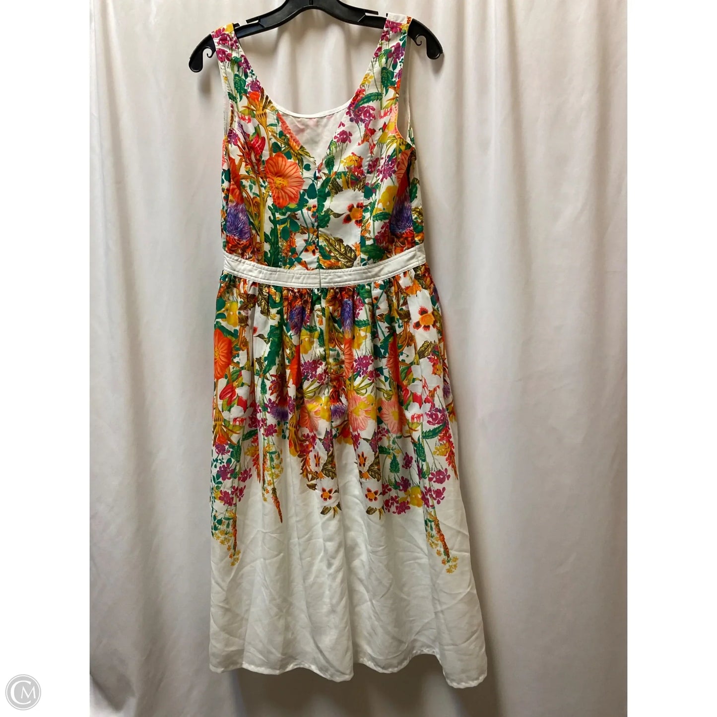 Dress Casual Midi By Clothes Mentor In White, Size: M