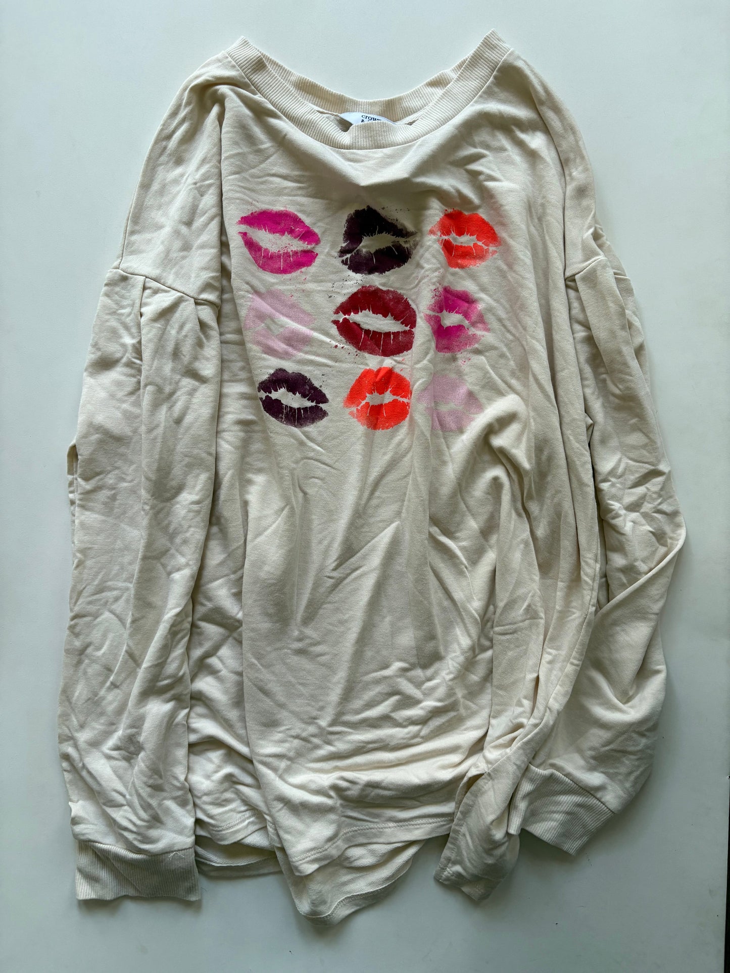 Top Long Sleeve By Crown And Ivy In Cream, Size: 2x