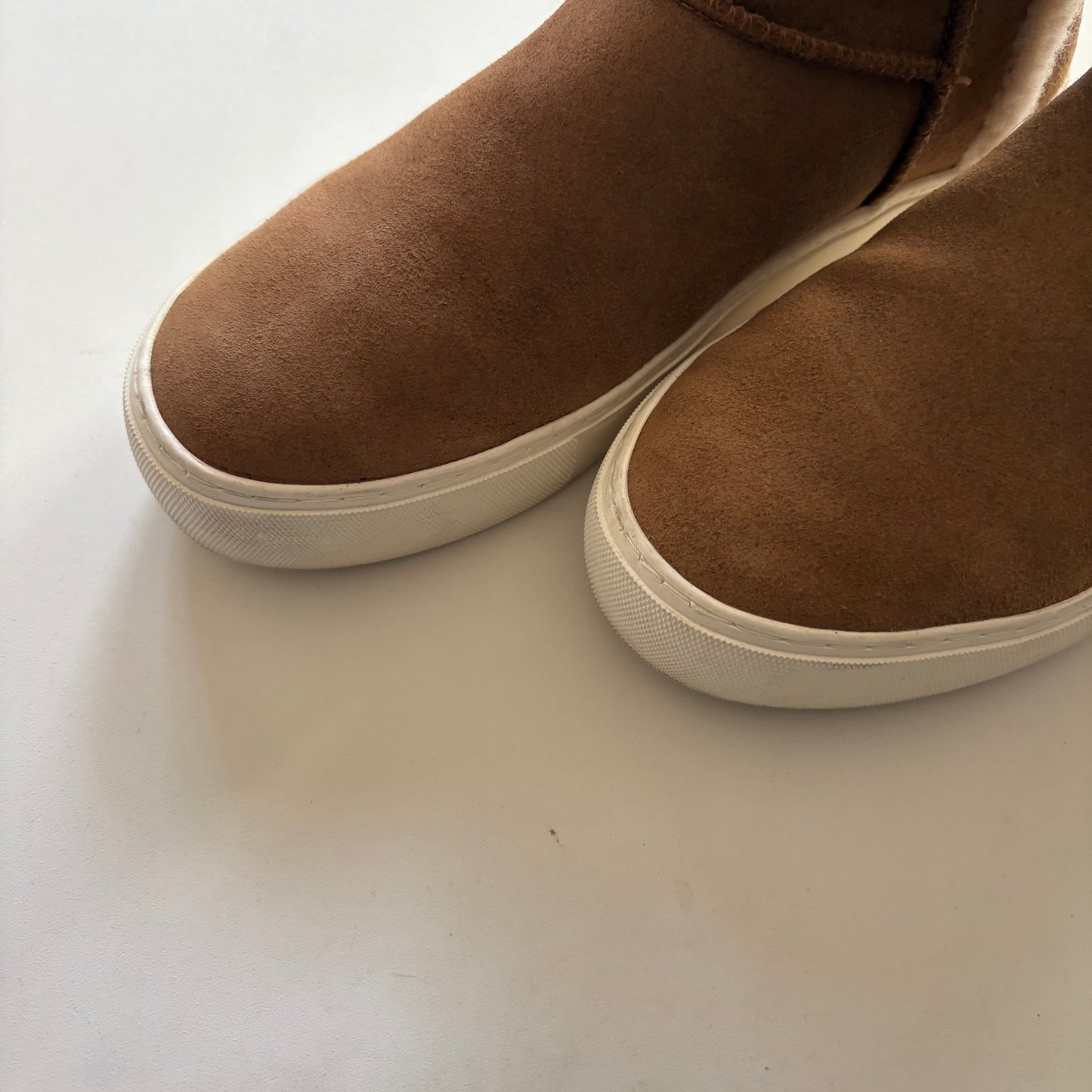 Boots Designer By Ugg In Tan, Size: 7