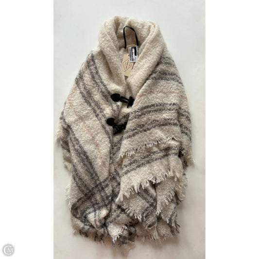 Poncho By St Johns Bay In Cream, Size: Osfm