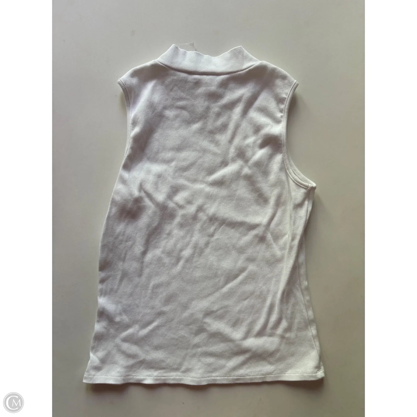 Top Sleeveless By Cyrus Knits In White, Size: M