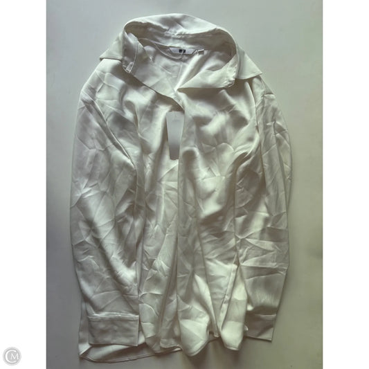 Blouse Long Sleeve By Uniqlo In Cream, Size: Xl