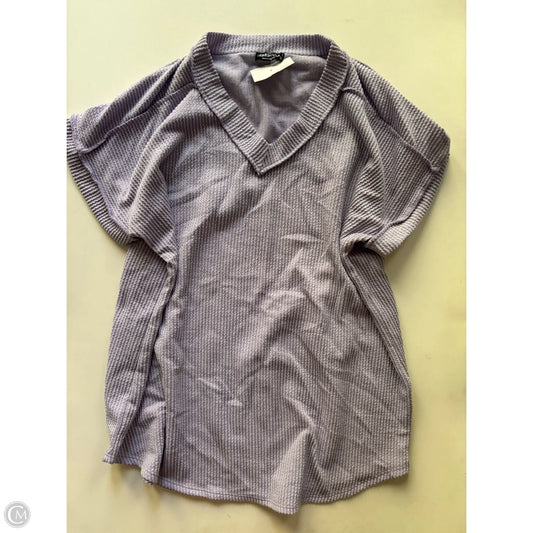 Top Short Sleeve By Heimish Usa In Purple, Size: L