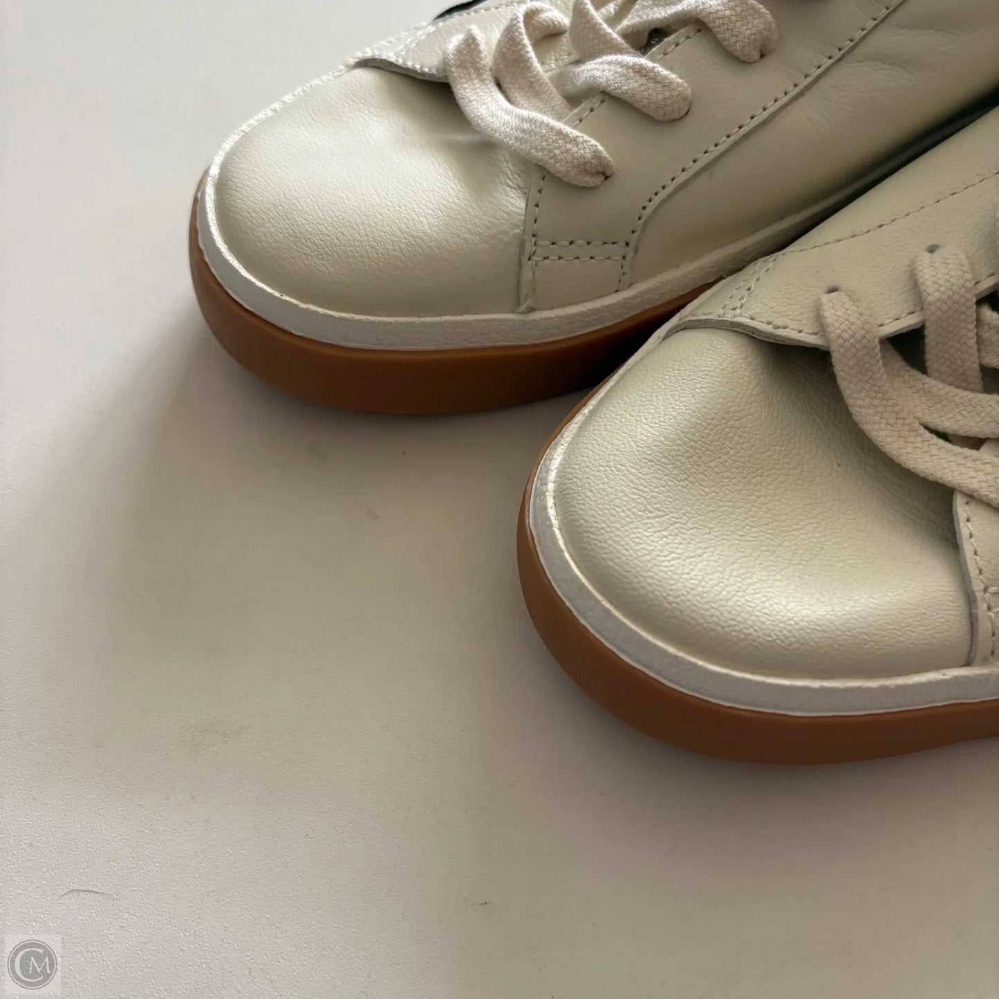 Shoes Athletic By Dolce Vita In Cream, Size: 7.5