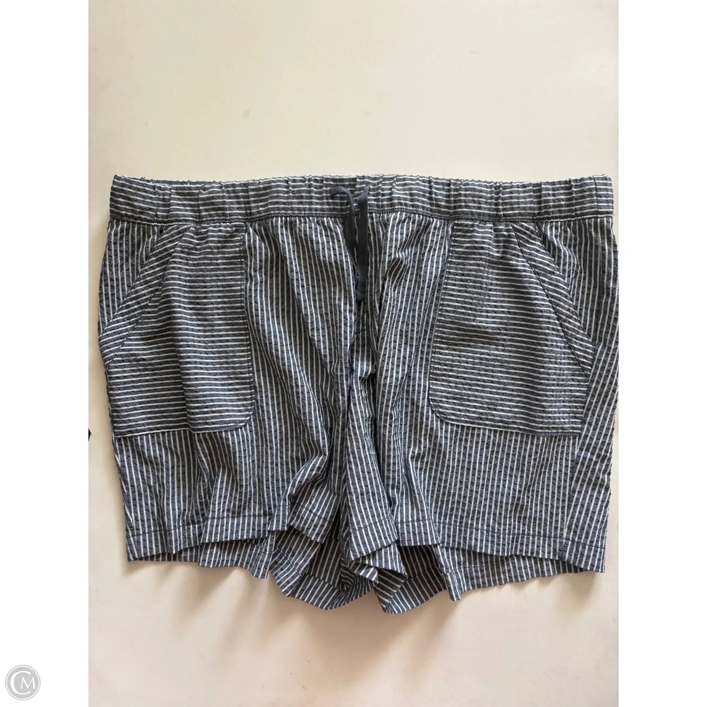 Shorts By Lane Bryant In Striped Pattern, Size: 24