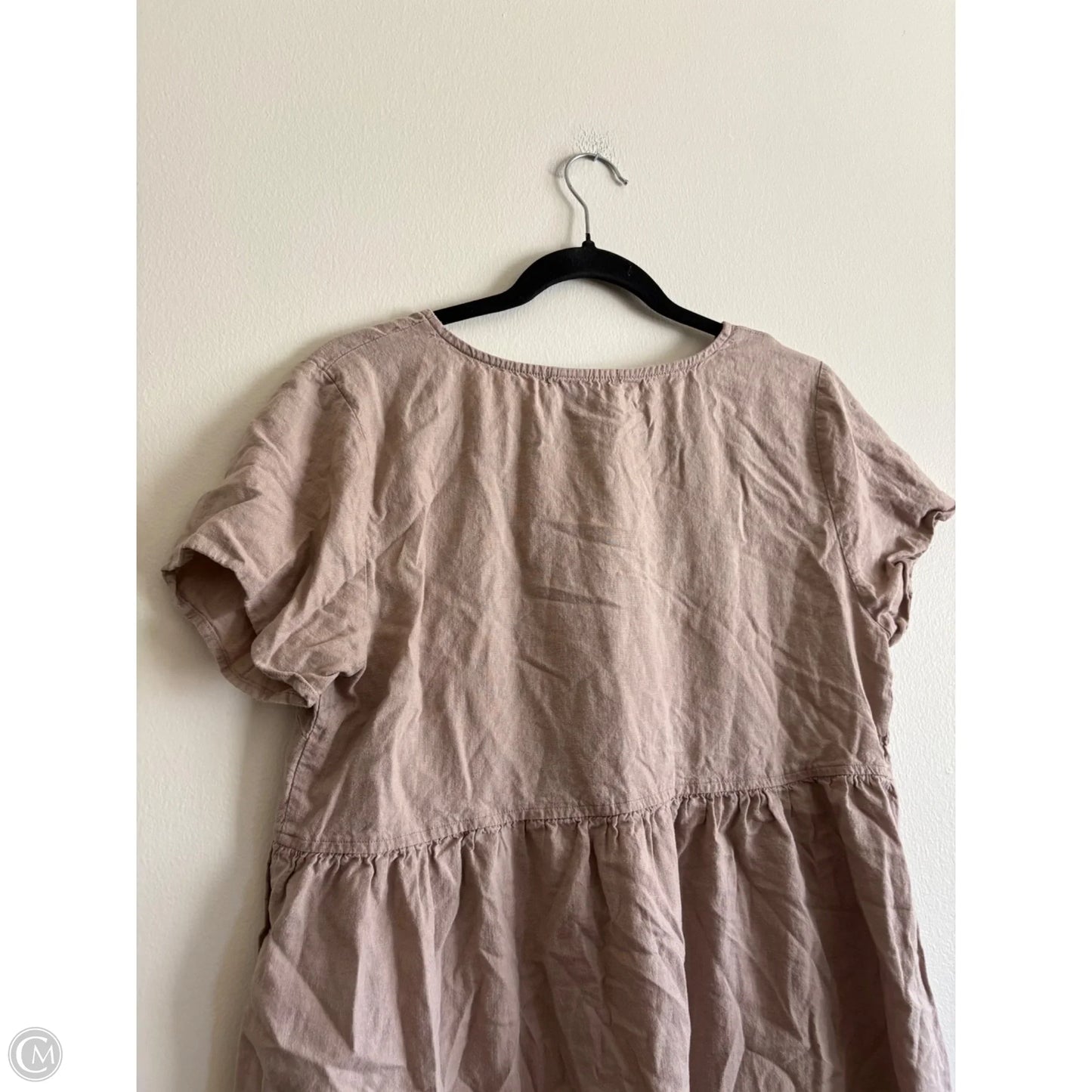 Dress Casual Short By Laynee & Lee In Tan, Size: M