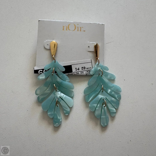 Earrings Dangle/drop By Clothes Mentor, Size: 02 Piece Set