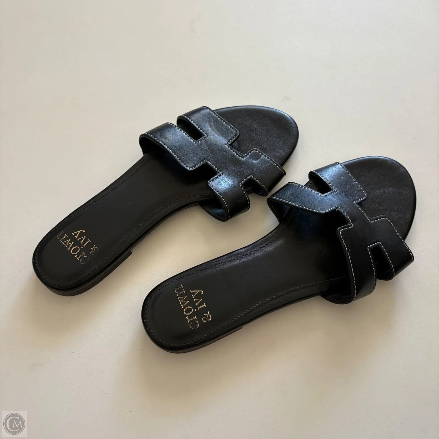 Sandals Flip Flops By Crown And Ivy In Black, Size: 7