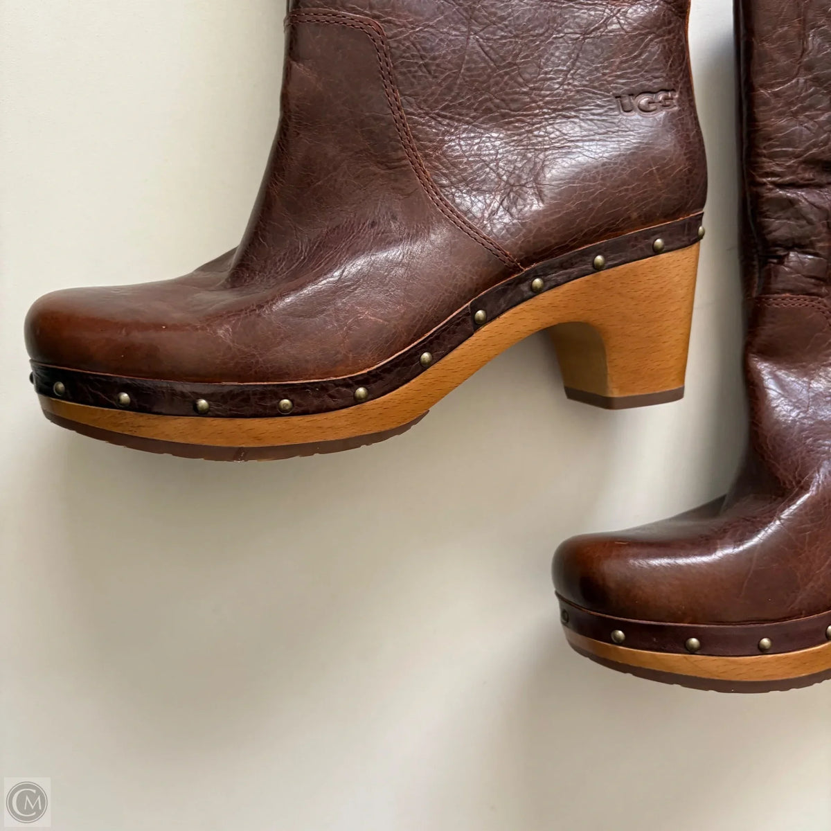 Boots Designer By Ugg In Brown, Size: 8