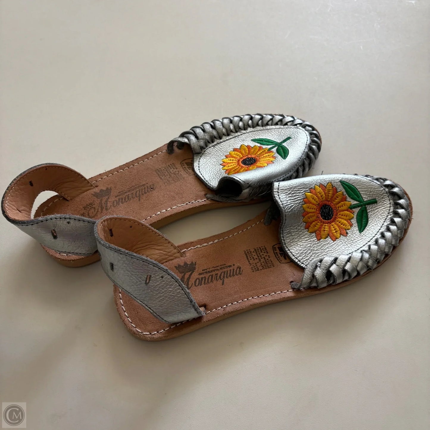 Shoes Flats By monarquia In Silver, Size: 8.5