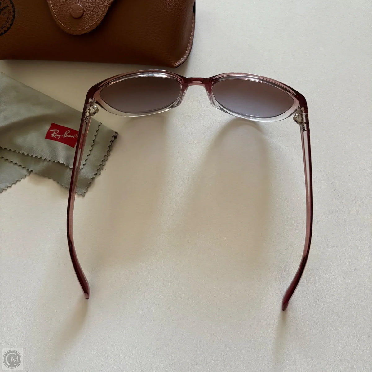 Sunglasses Designer By Ray Ban, Size: Medium