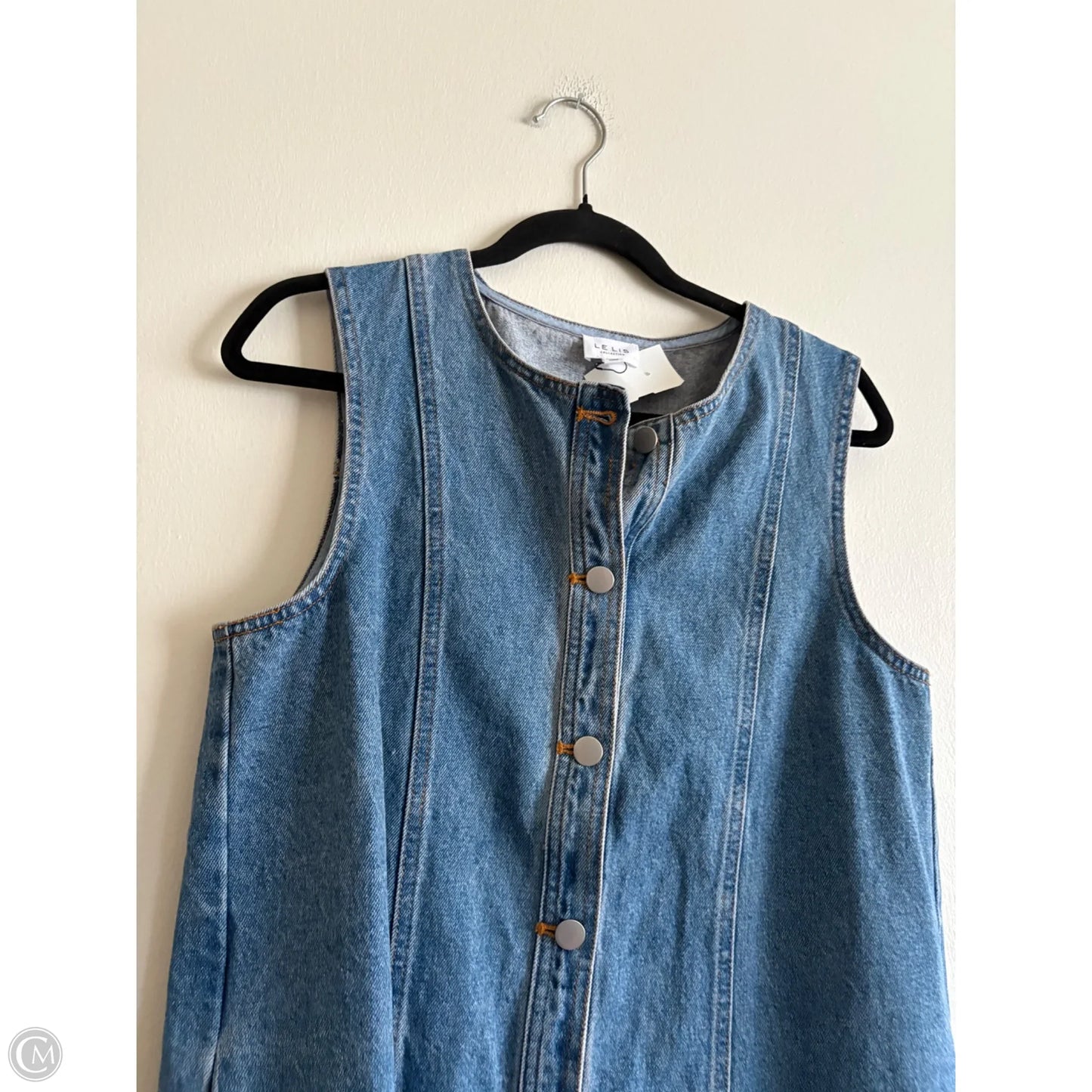 Dress Casual Short By Le Lis In Blue Denim, Size: M