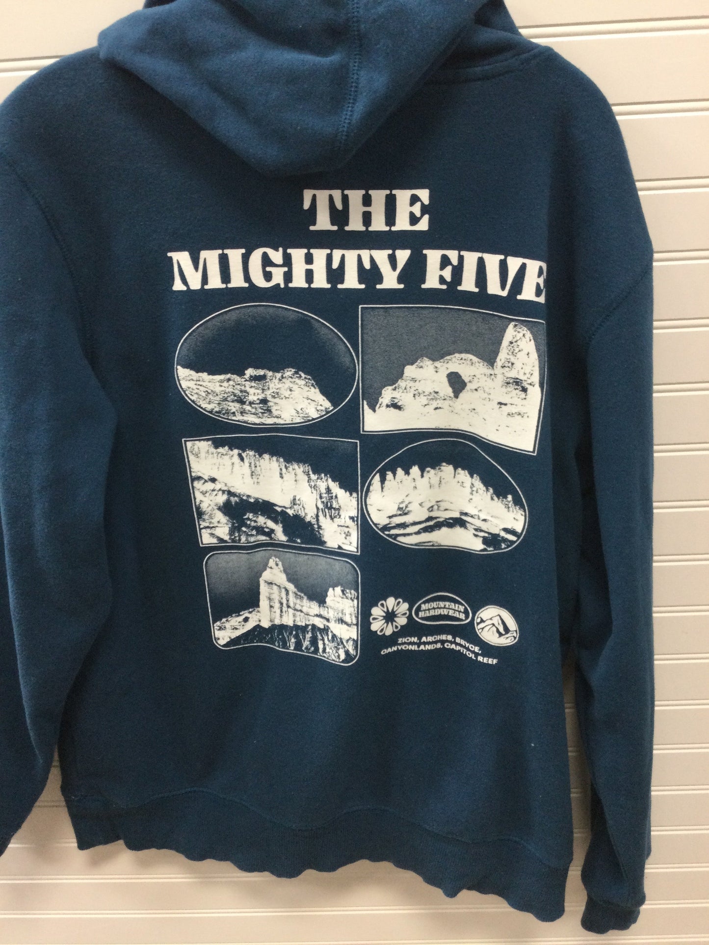 Sweatshirt Hoodie By Mountain Hardwear In Blue, Size:M