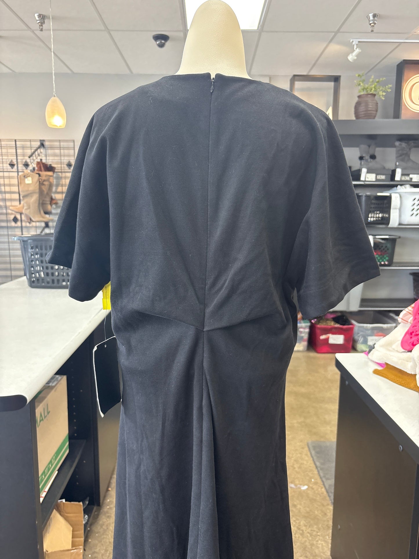 Dress Casual Maxi By Tuckernuck In Black, Size:L