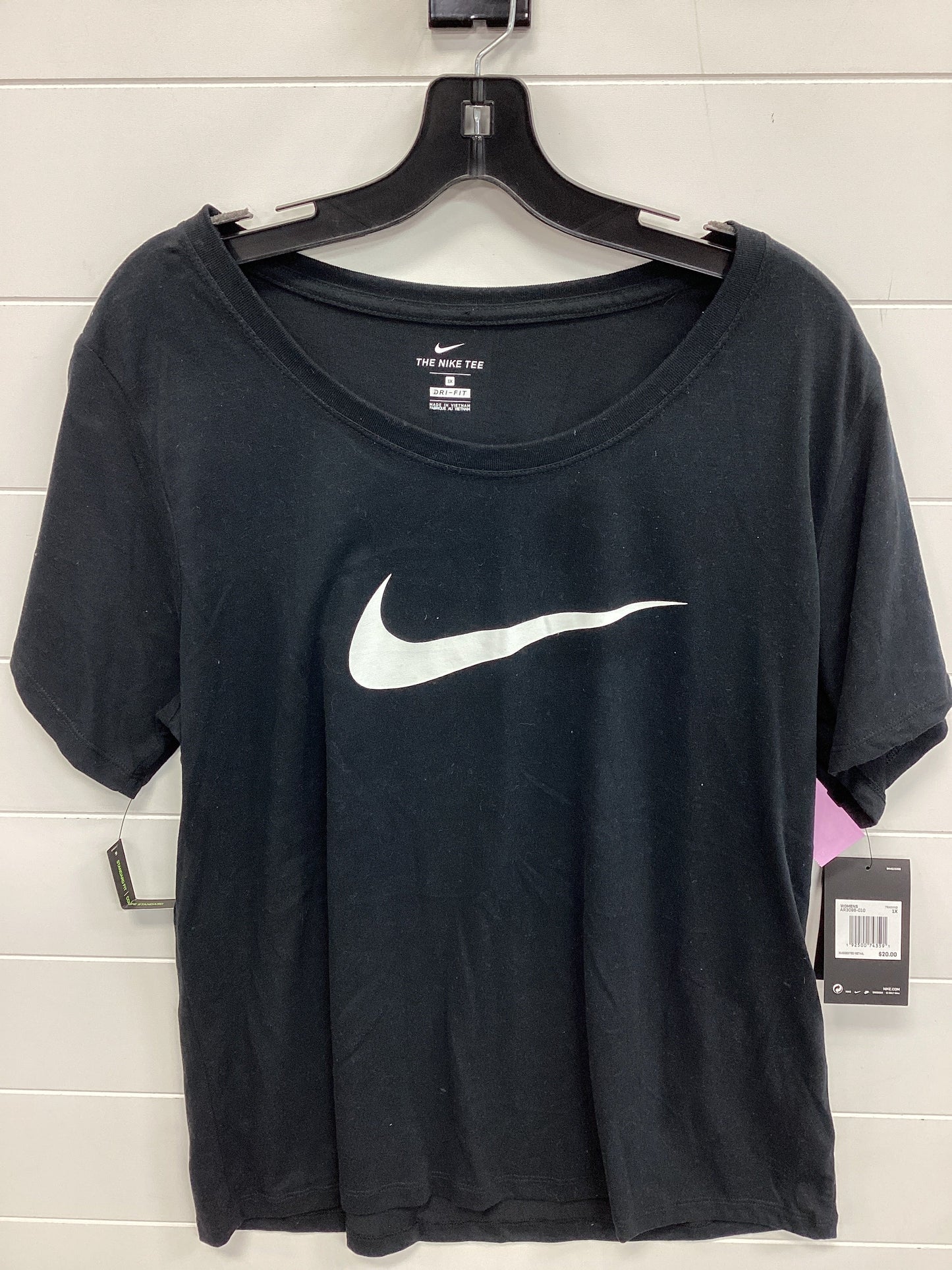 Athletic Top Ss By Nike Apparel In Black, Size:1X