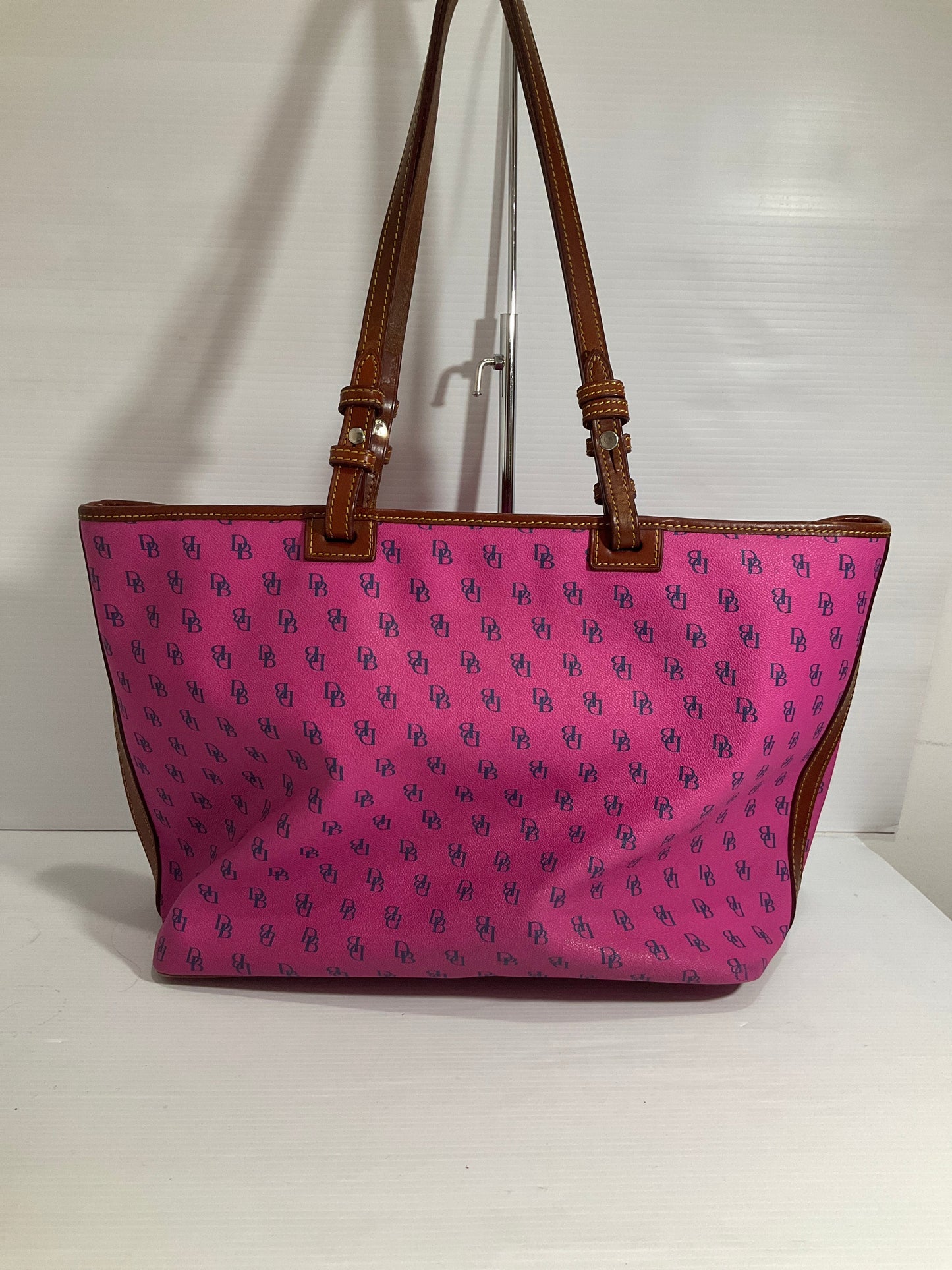 Handbag Designer By Dooney And Bourke In Pink, Size:Large