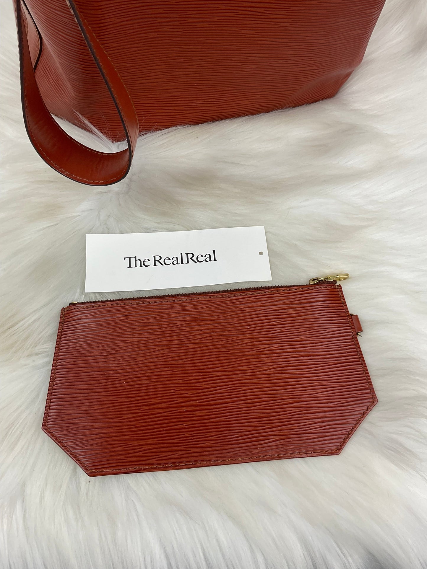 Handbag Luxury Designer By Louis Vuitton, Size: Medium