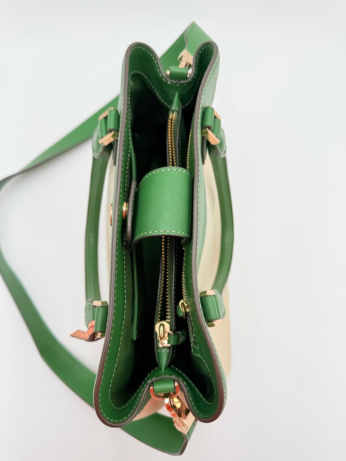 Crossbody Designer By Tory Burch, Size: Large