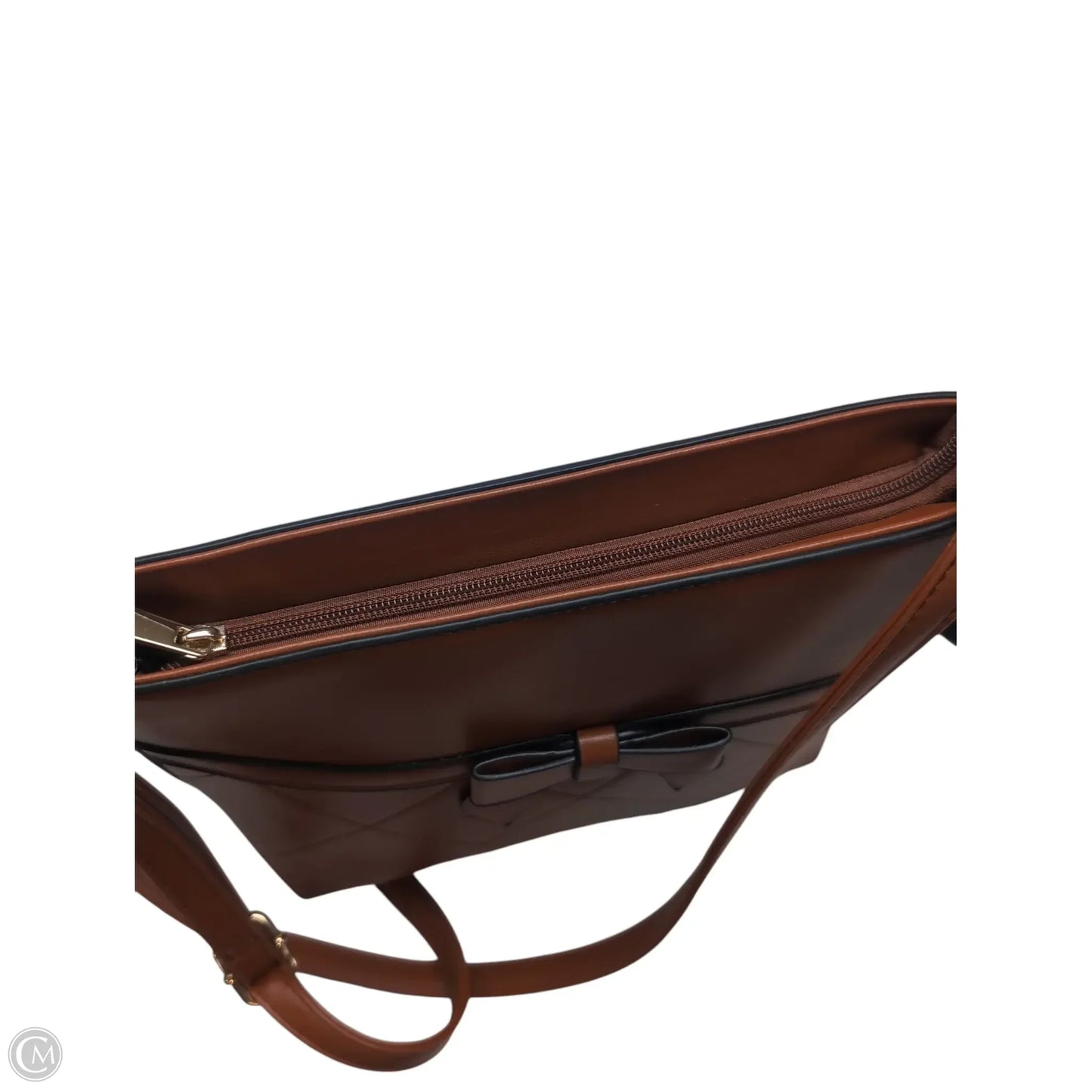 Crossbody By Clothes Mentor, Size: Medium