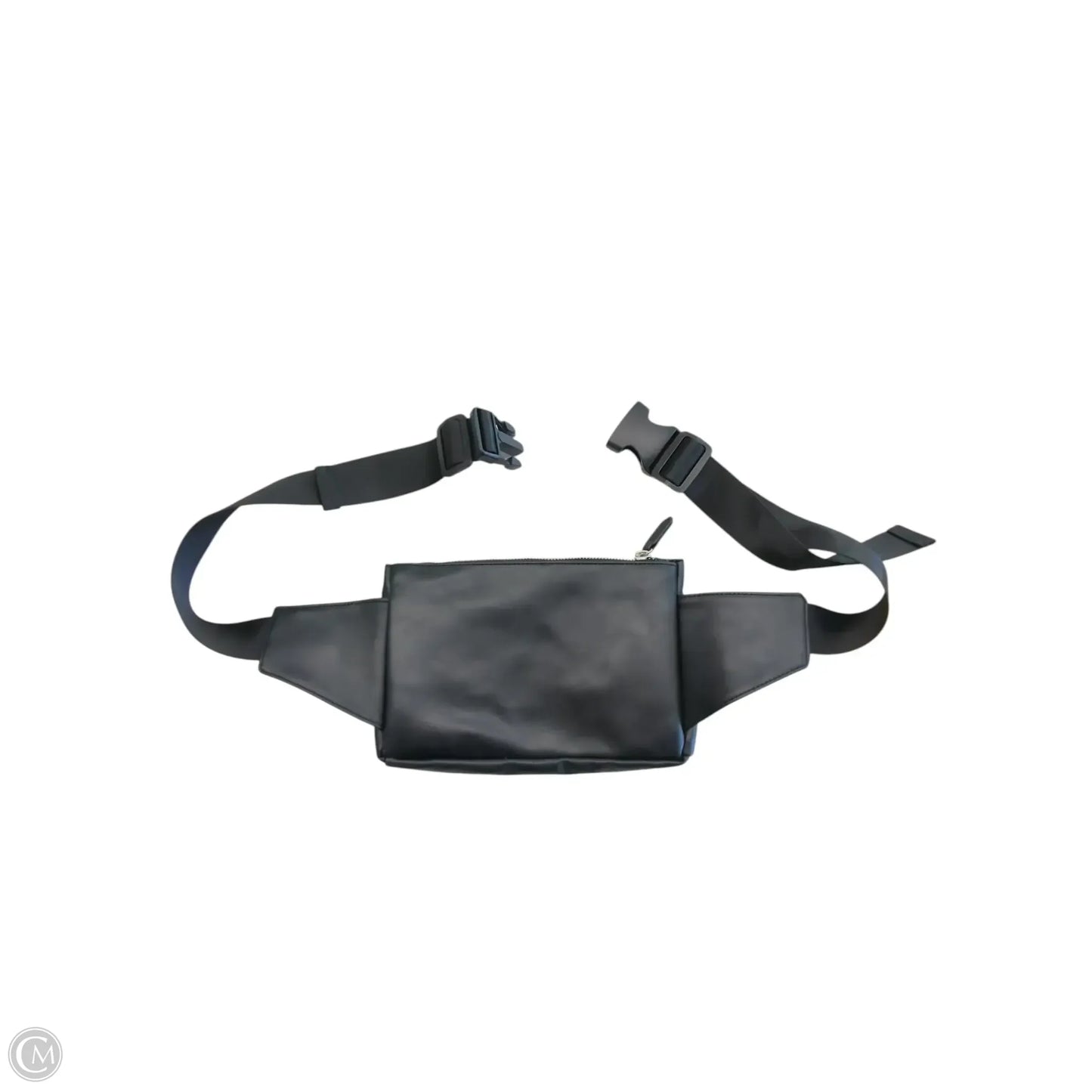 Belt Bag By Clothes Mentor, Size: Medium