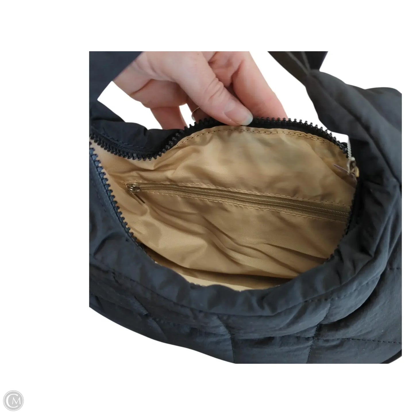 Handbag By Clothes Mentor, Size: Medium