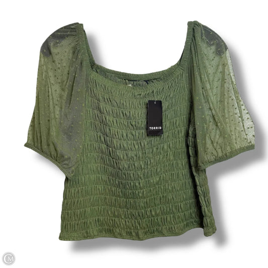 Top Short Sleeve By Torrid In Green, Size: M