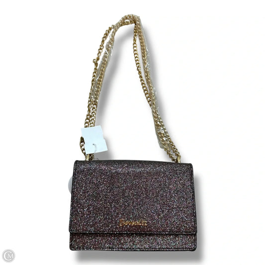 Clutch By Cmf, Size: Small